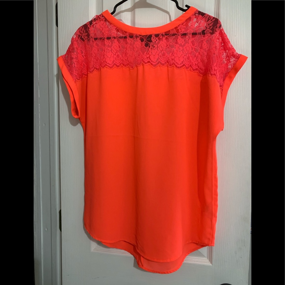 Women’s Top